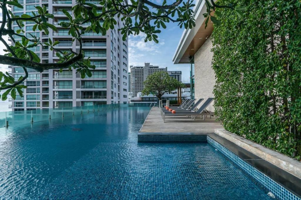 Seven Zea Chic Hotel Pattaya Exterior foto