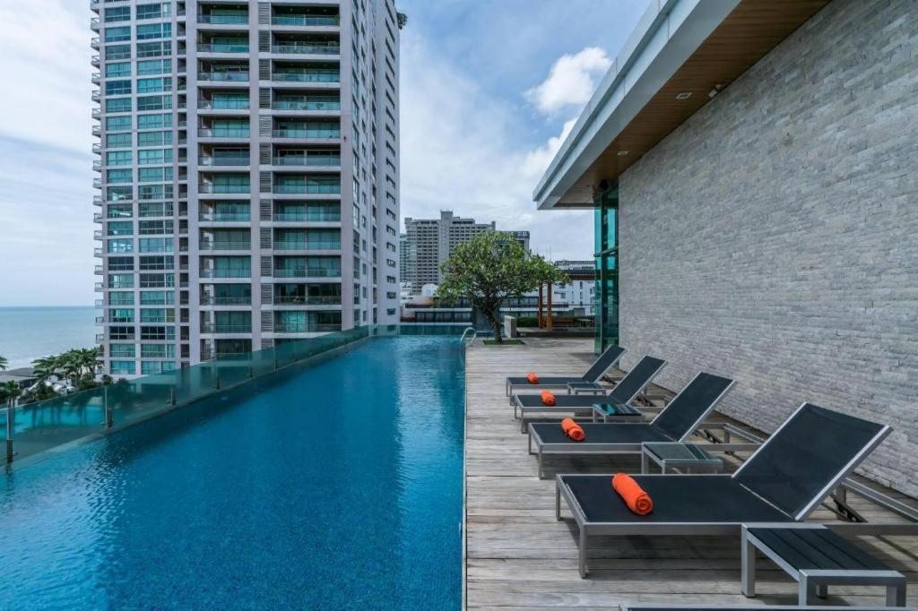 Seven Zea Chic Hotel Pattaya Exterior foto