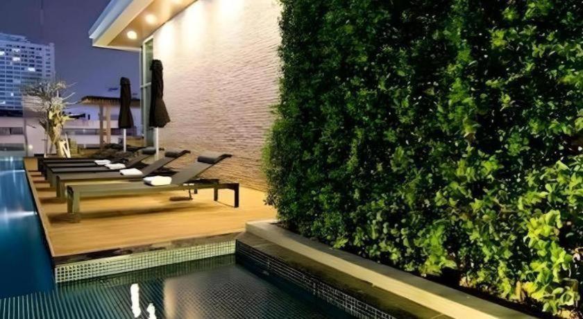 Seven Zea Chic Hotel Pattaya Exterior foto